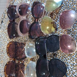 Bundle of 10 pairs of sunglasses